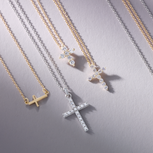 custom diamond cross pendant necklace gold