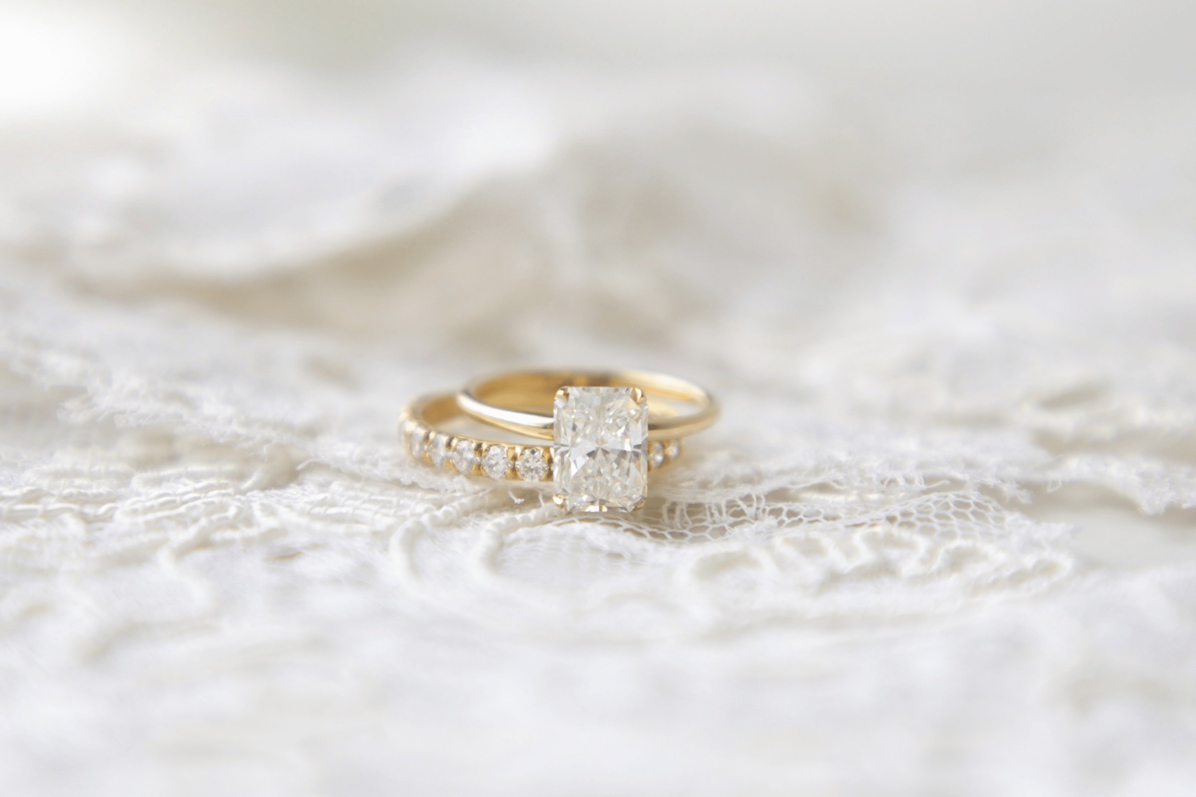 Faithful_Platform_Radiant_Cut_Solitaire_Engagement_Ring_With_Yellow_Gold_Diamond_Studded_Wedding_Band
