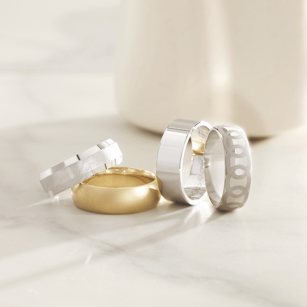 Gold_and_Silver_wedding_bands
